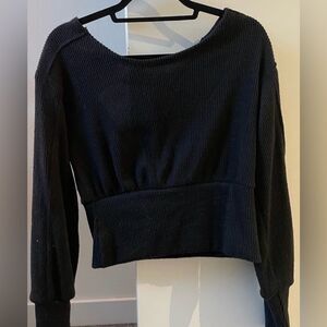 Maeve by Anthropologie Open Back Black
Sweater Large